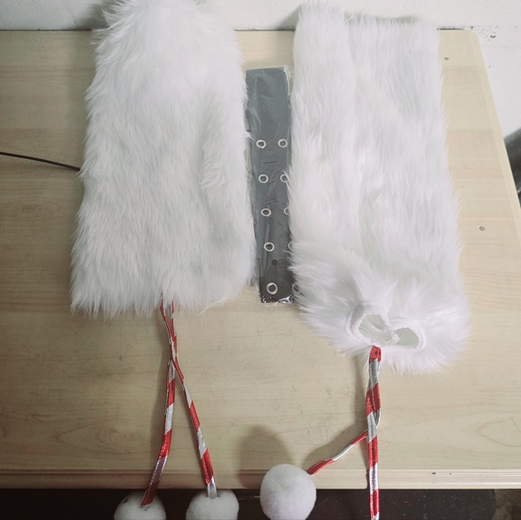 Santa Dress - Picture 4 of 4